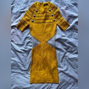 Balmain Paris Yellow Ribbed Knit Cutout Mini Dress Gold Buttons Size 38